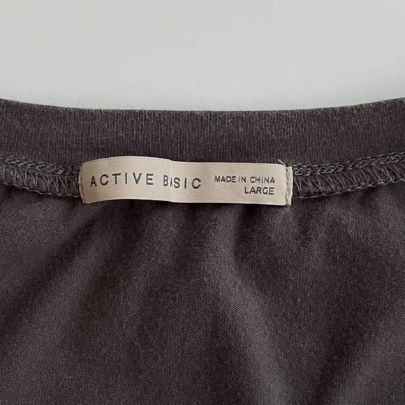 Active Basic Set Of 2 Long Sleeve T Shirts Sz L Black & Brown Stretch Capsule - Picture 3 of 9